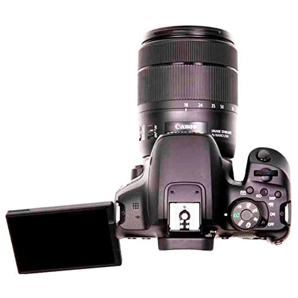 Canon EOS 850D + 18-135mm Kit