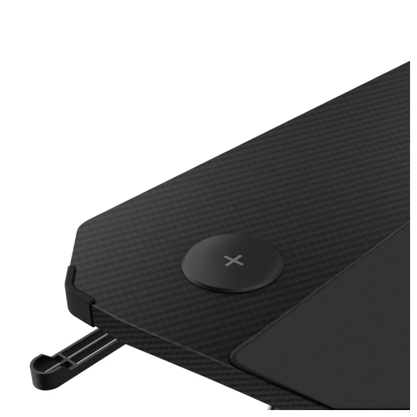 GXT710 LUMINUS PRO RGB DESK