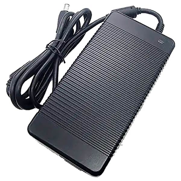 Adapter DELL 19.5V 11.8A