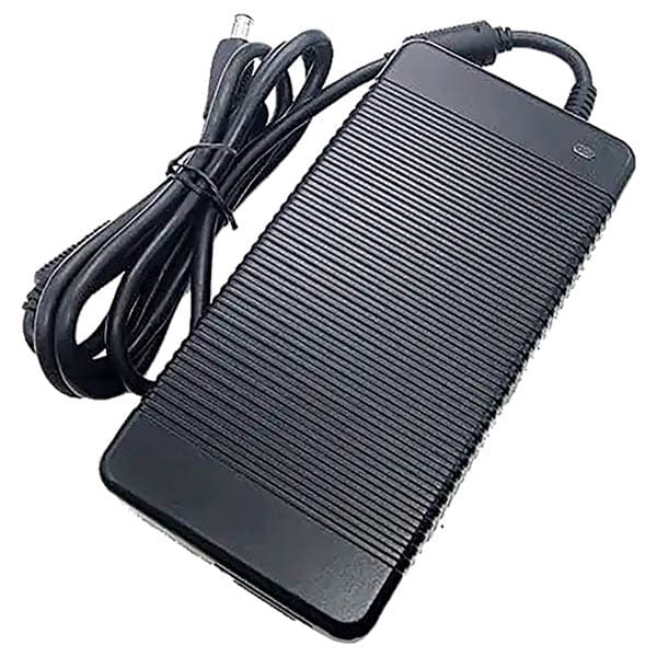 Adapter DELL 19.5V 11.8A